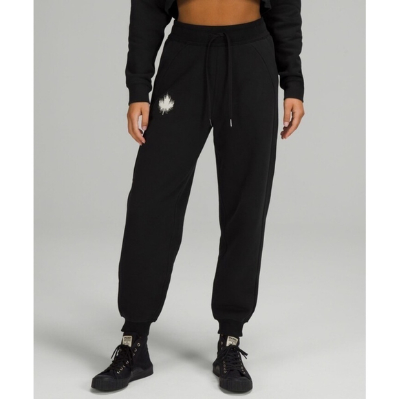 ルルレモン2 カナダ ルルレモン レギンス サイズ2 カナダ発